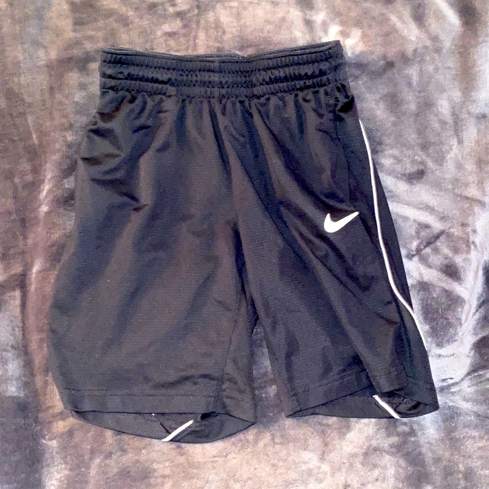 Nike Dry Fit Basketball Shorts Size S